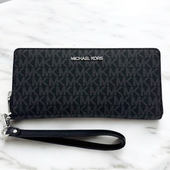 Michael Kors Large Continental Wallet Wristlet Black Signature - Picture 1 of 8